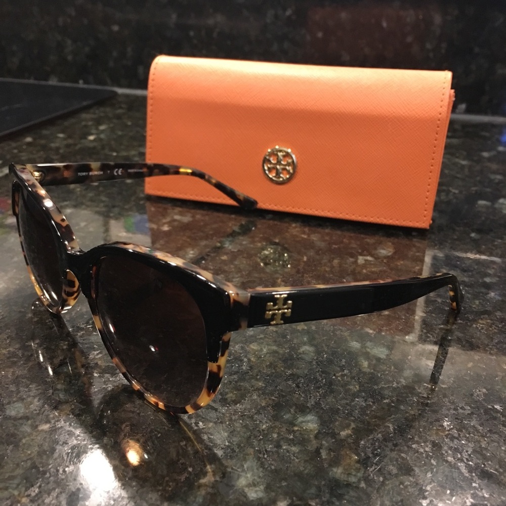 Tory Burch Sunglasses (Style TY7095)